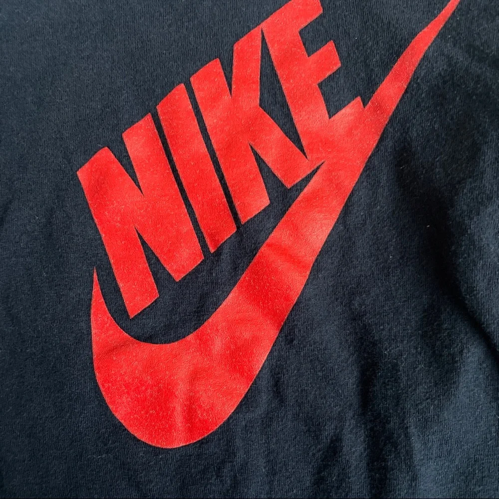 Nike tee